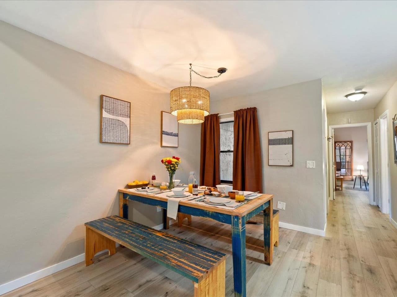 Artist'S Tower Townhome Just Renovated W Loft Gainesville Buitenkant foto